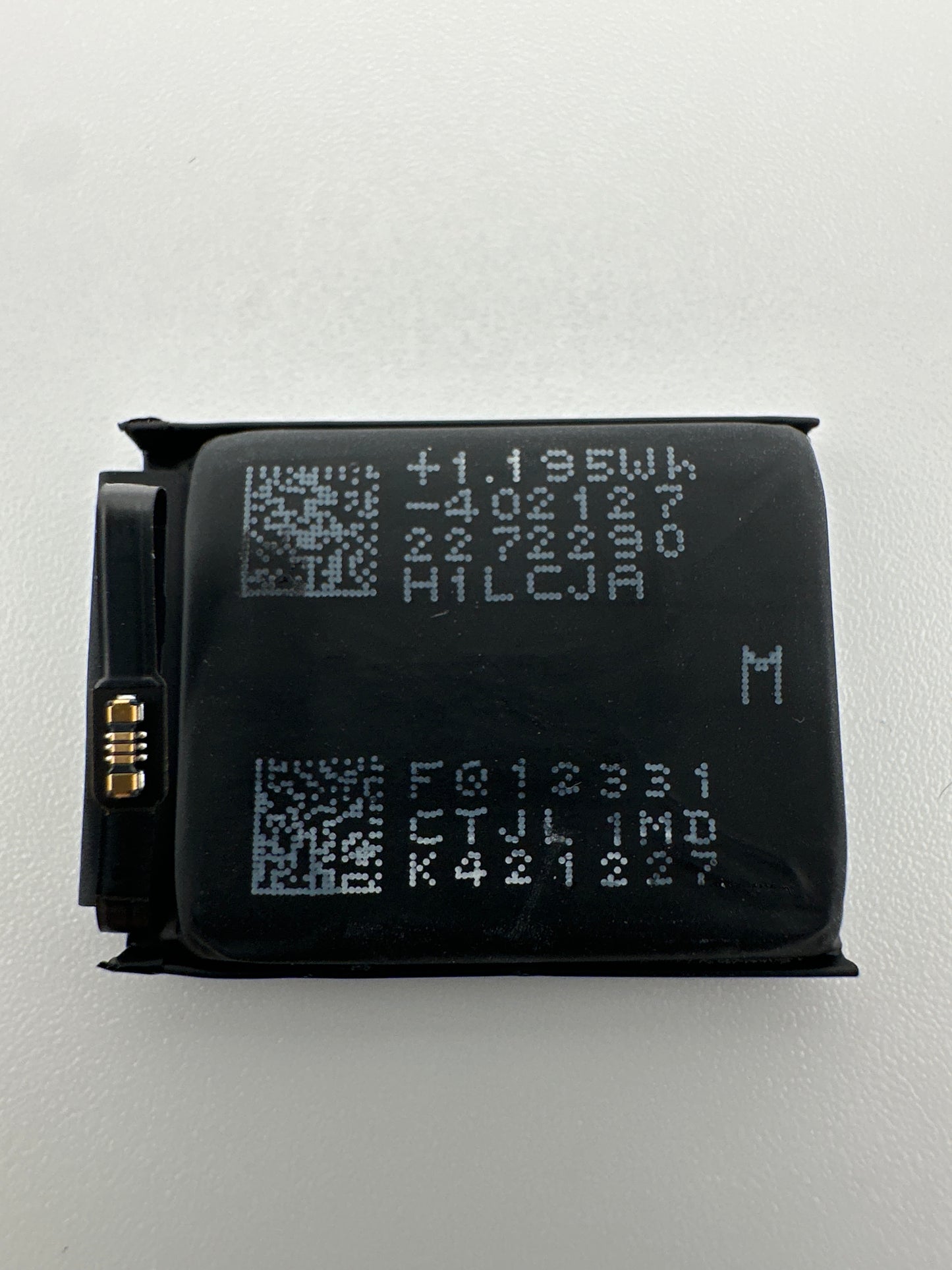 Apple Used Series 8 45MM GPS Battery OEM