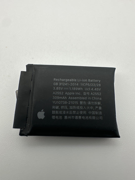 Apple Used Watch Series 7 45MM GPS Battery OEM