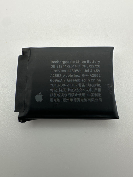 Apple Used Watch Series 7 45MM GPS Battery OEM
