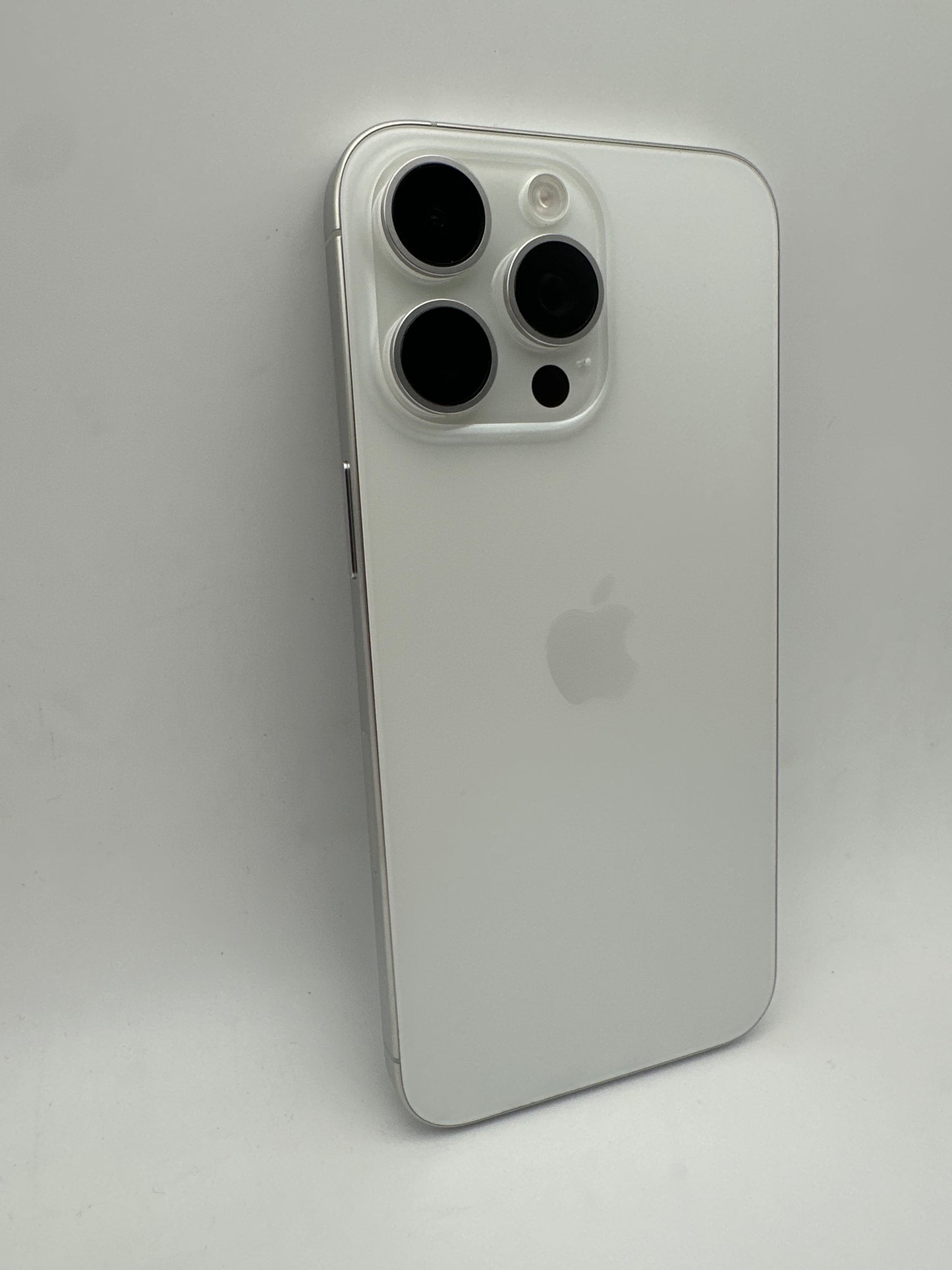 Apple Used iPhone 15 Pro Max White Titanium Back Housing OEM