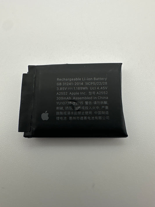 Apple Used Watch Series 7 45MM GPS Battery OEM