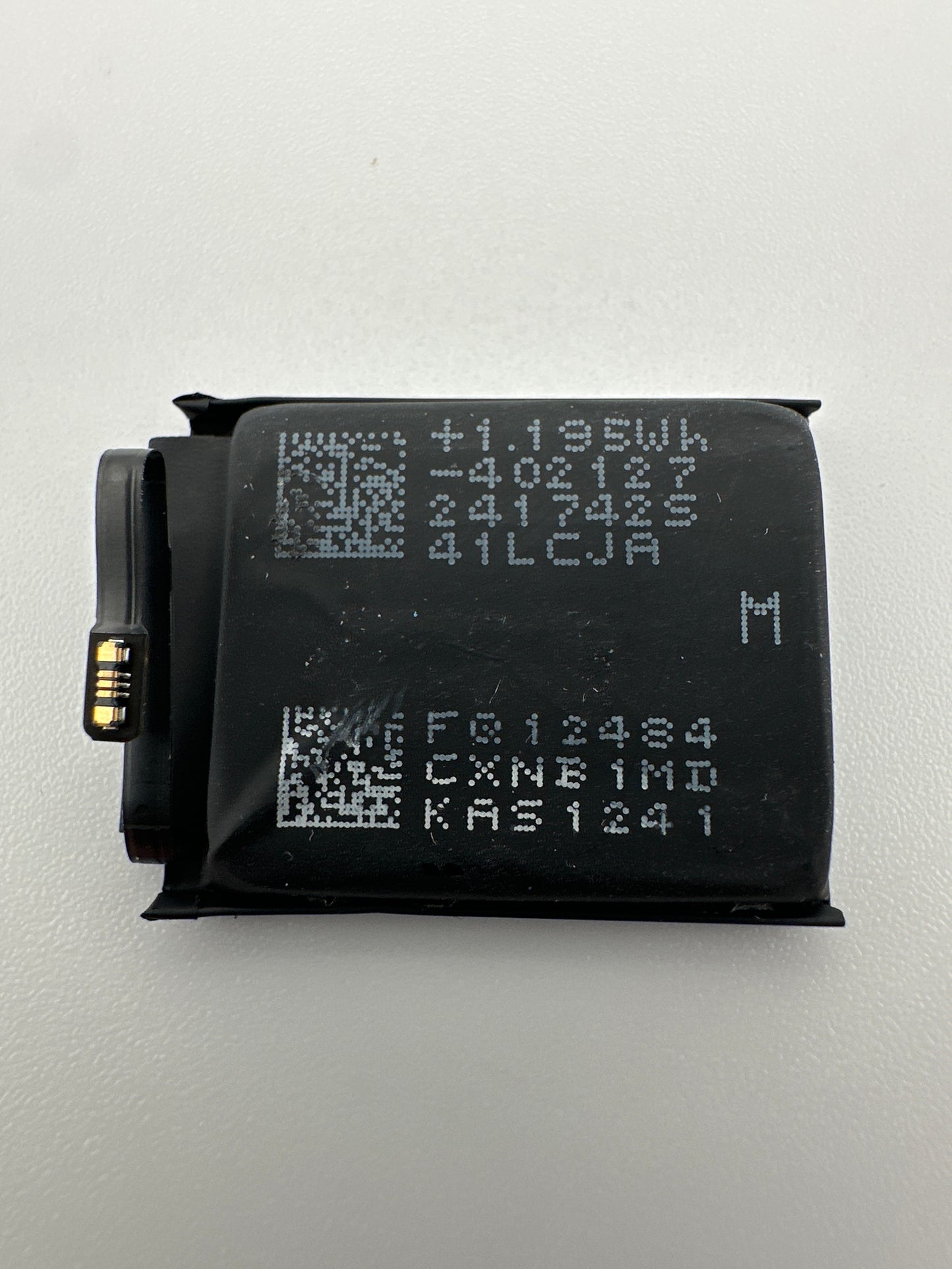 Apple Used Series 8 45MM GPS Battery OEM